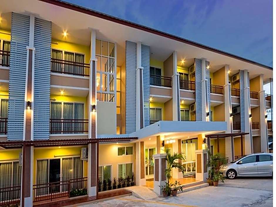 Takanta Place Aparthotel