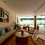 Luxury Apt Gym Jacuzzi WIFI Starlink