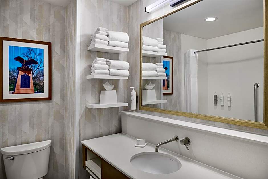 Hampton Inn Lawrence