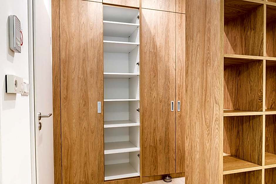 City Castle Apartments Free Parking