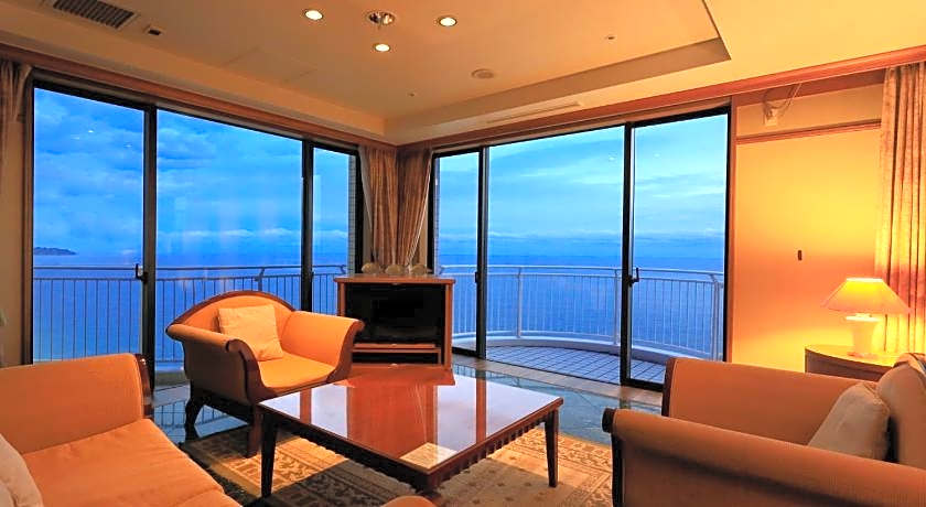 Kamogawa Grand Tower