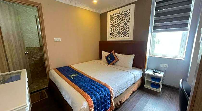 Pinus Hotel