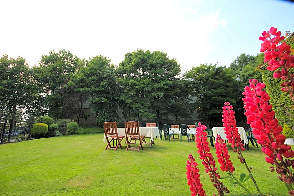 Strathburn Hotel Inverurie by Compass Hospitality