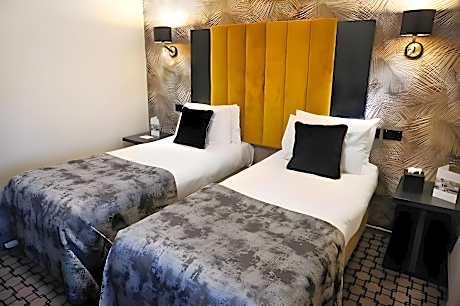 Guest Room Twin