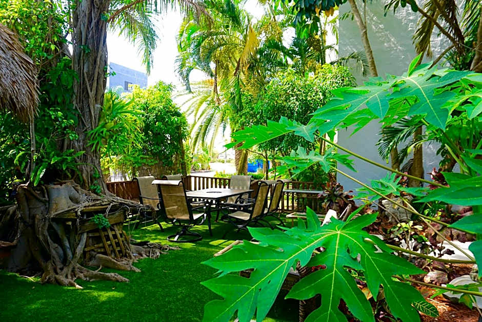 Riverside by the Beach Apartments
