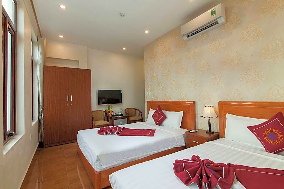 Luxury Airport Hotel & Spa