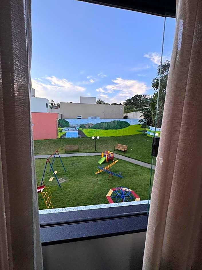 POUSADA LIMAS SUITES