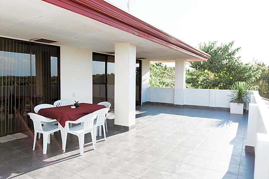 Seaview Hills Luxury Apartments & Rooms