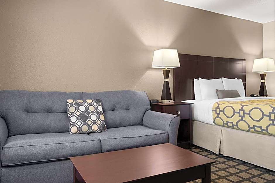 Baymont by Wyndham Jefferson City