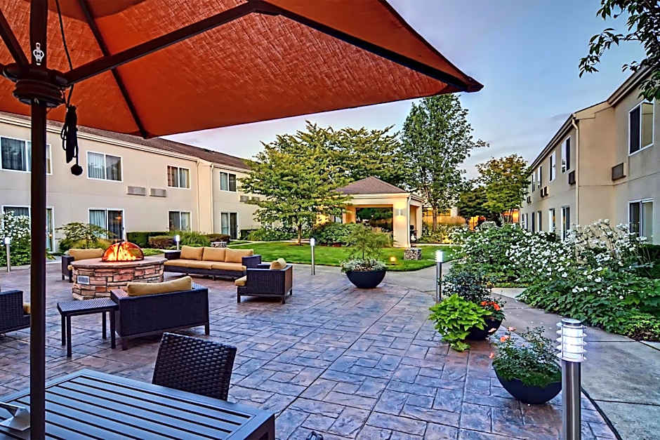 Courtyard by Marriott Eugene Springfield