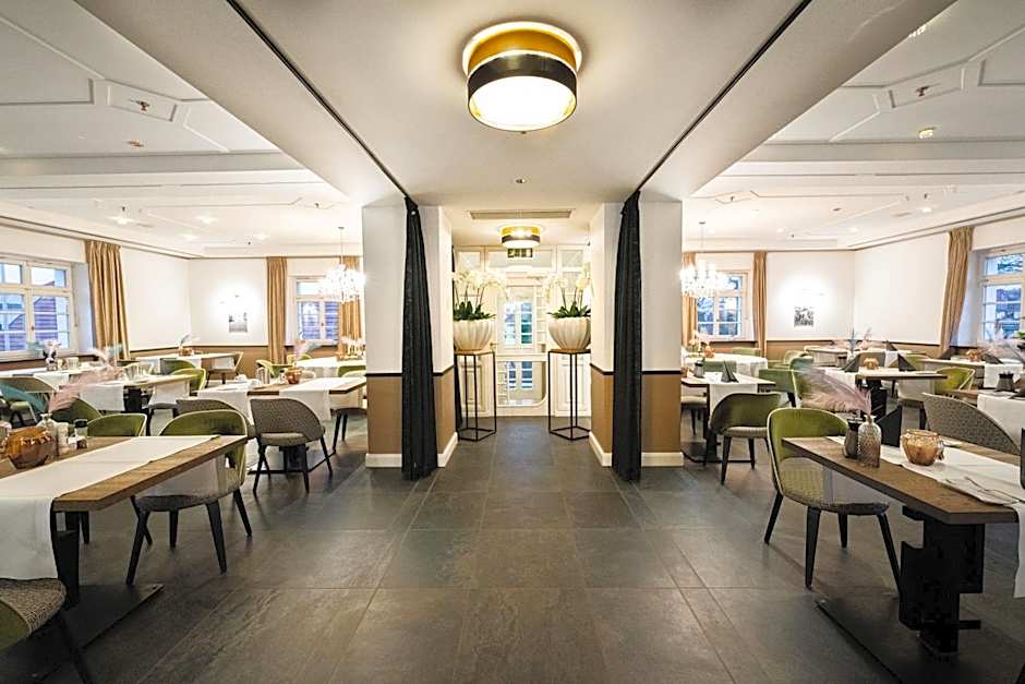 Bernstein Schlosshotel Ballenstedt