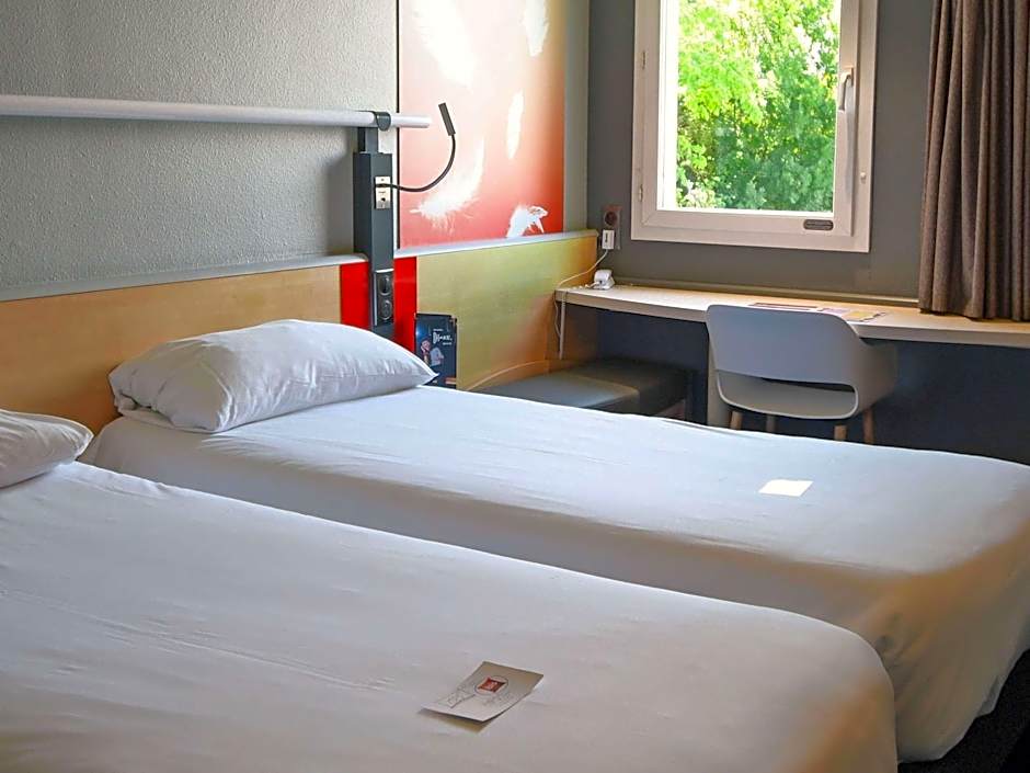 ibis Saintes
