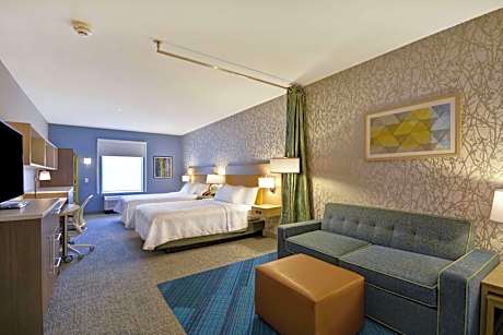 Queen Studio with Two Queen Beds - Mobility Access/Non-Smoking