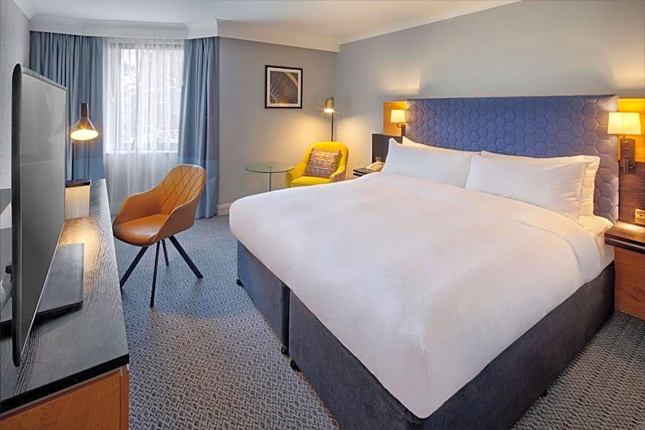 DoubleTree by Hilton Manchester Airport