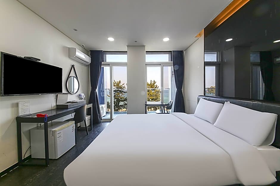 Hotel Cube