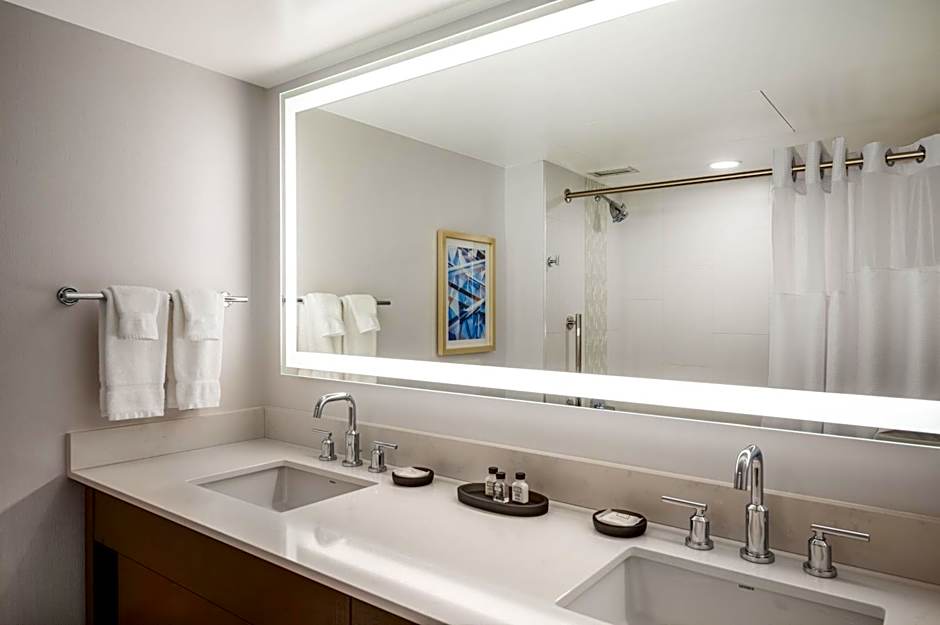 Crowne Plaza Albany - The Desmond Hotel By IHG