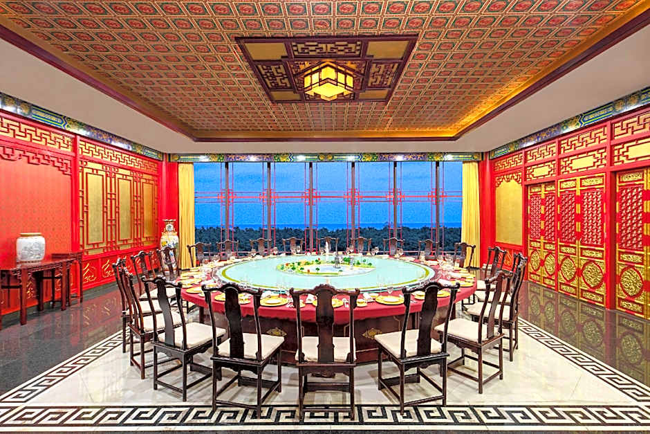 Wyndham Grand Qingdao