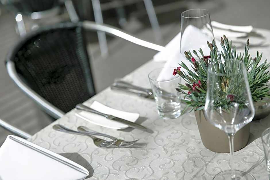 Montfort - das Hotel