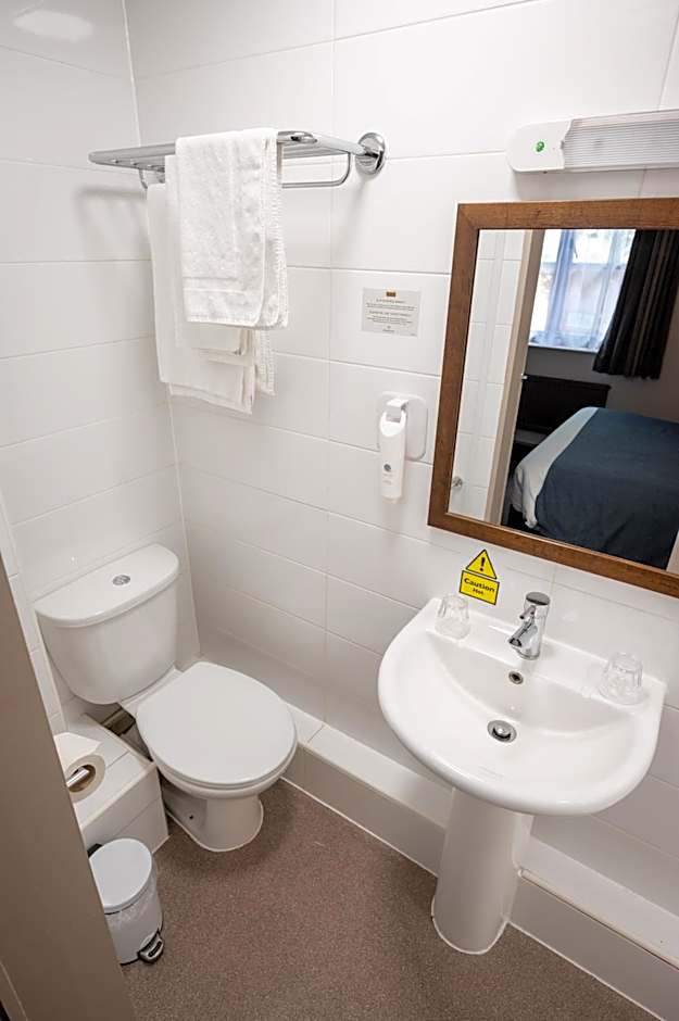 Cocked Hat by Greene King Inns