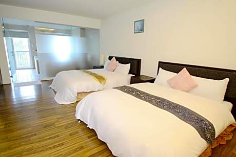 Quadruple Room with Balcony