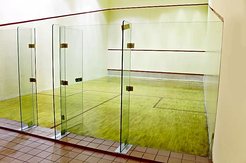 Homestay Marina Court Resort