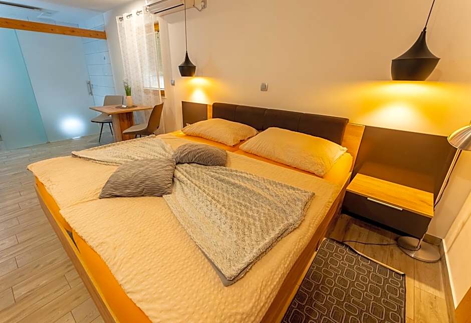 Korošec Apartments and Wellness Centre