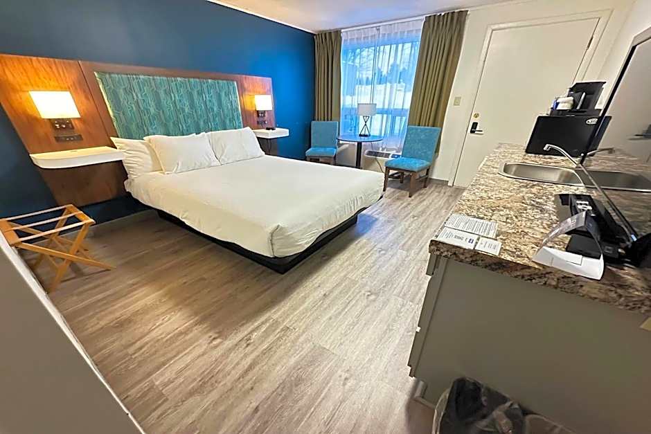 Travelodge by Wyndham Amherst