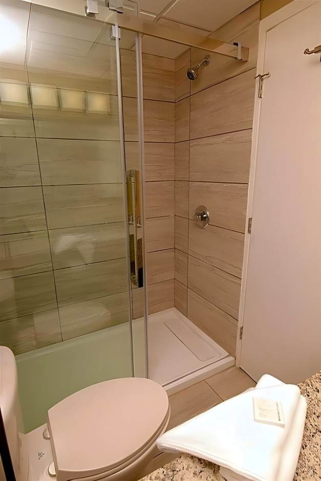 Medicine Hat Inn & Suites