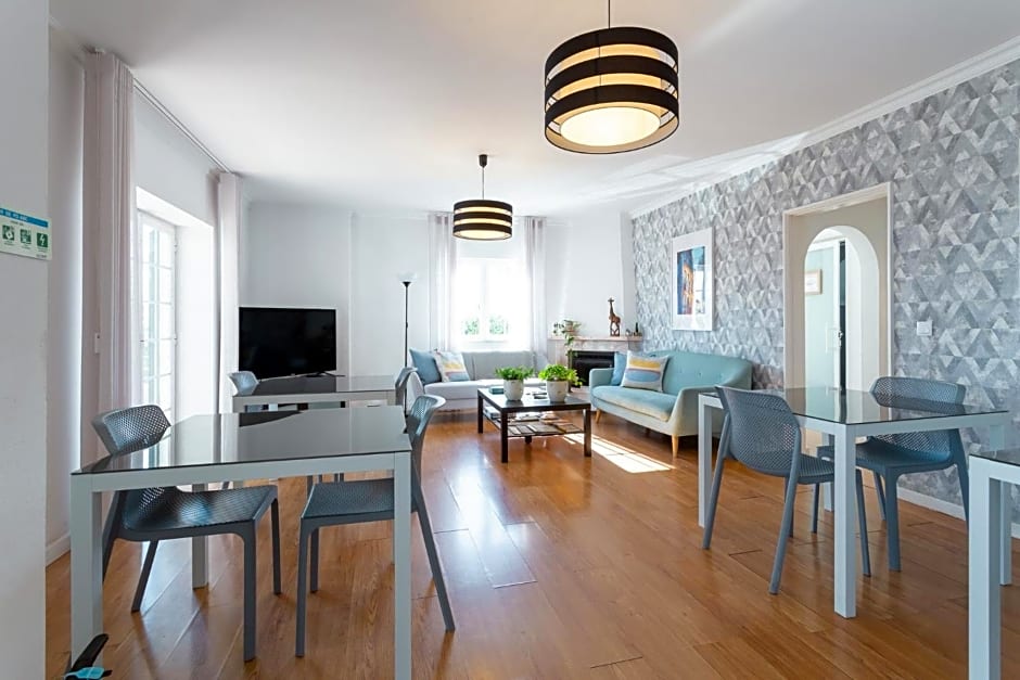 Moro's Friends House - Cascais