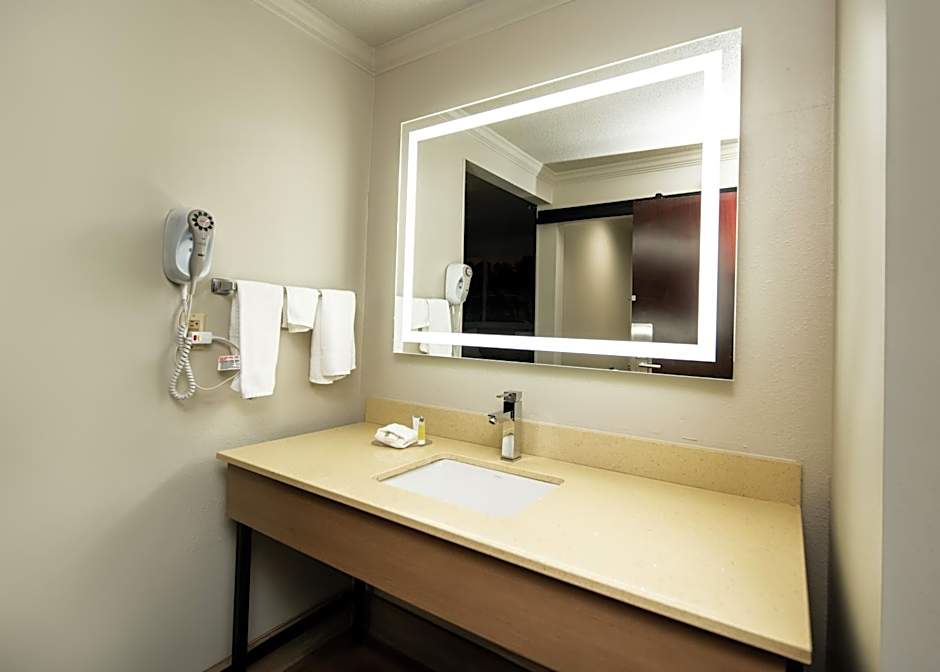 Days Inn by Wyndham Fort Smith