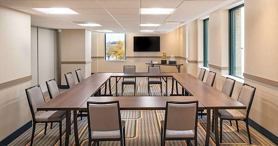 Hilton Garden Inn Flint Downtown