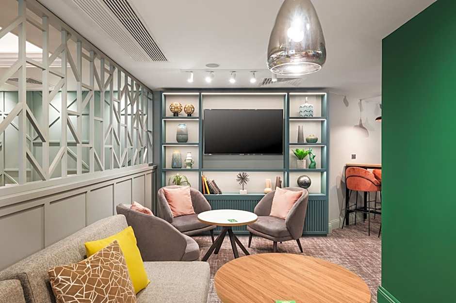 Holiday Inn Reading West By IHG