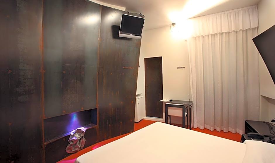 Hotel Alexander Museum Palace