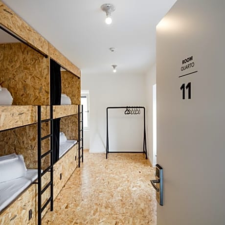 Bed in 4-Bed Mixed Dormitory Room with Private Bathroom