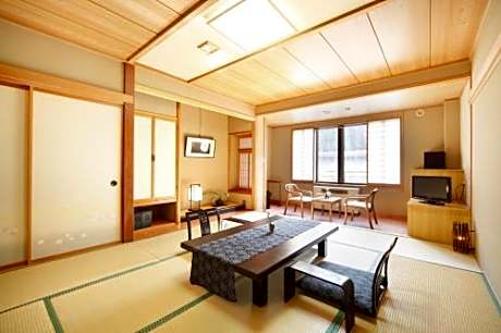 Standard Japanese-Style Room