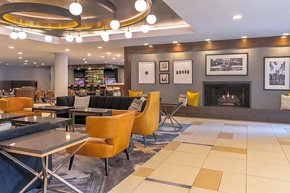 Photo 1 of 50 of Sheraton Ann Arbor Hotel