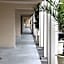 Caravelle Inn & Suites