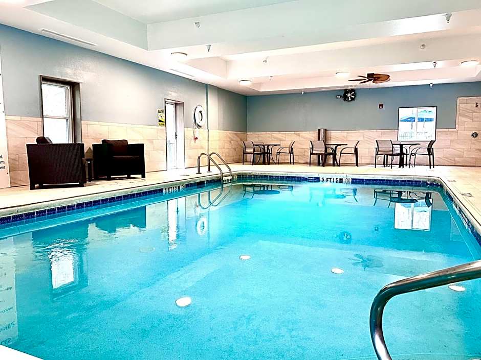 Holiday Inn Express Hotel & Suites Hinesville By IHG