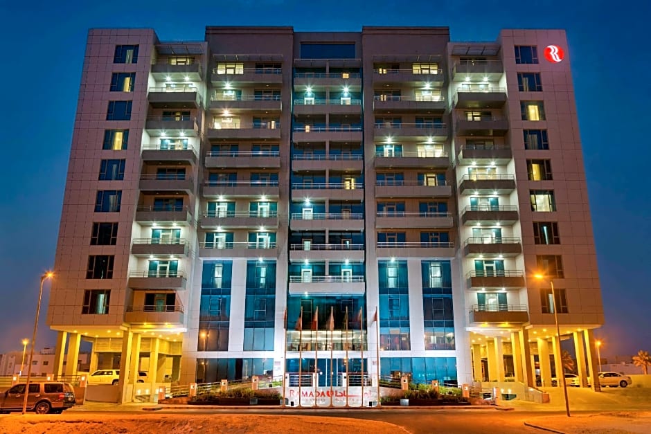 Ramada Hotel & Suites by Wyndham Amwaj Islands Manama