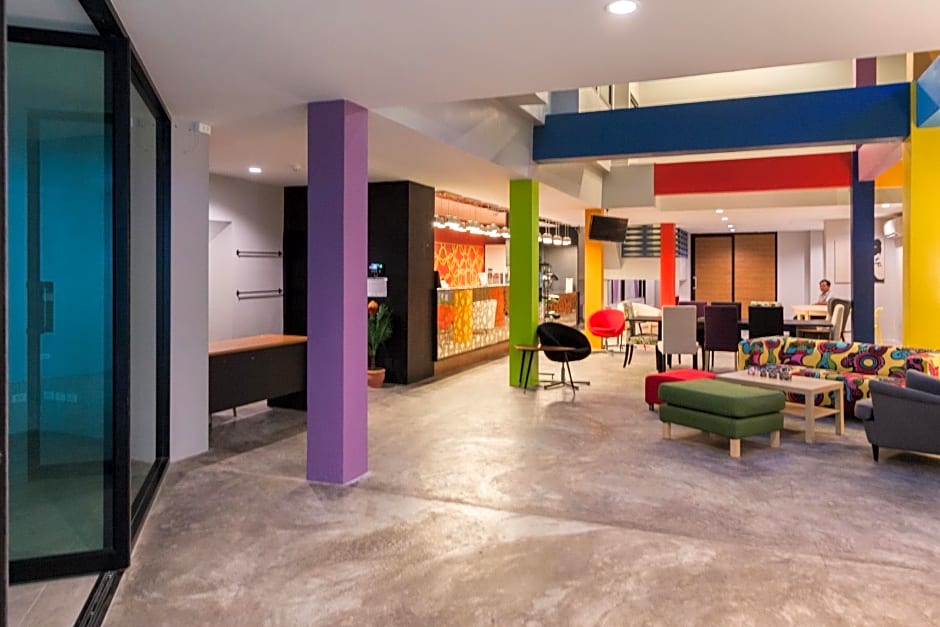 Behind The Scene Hotel Club @ Samui