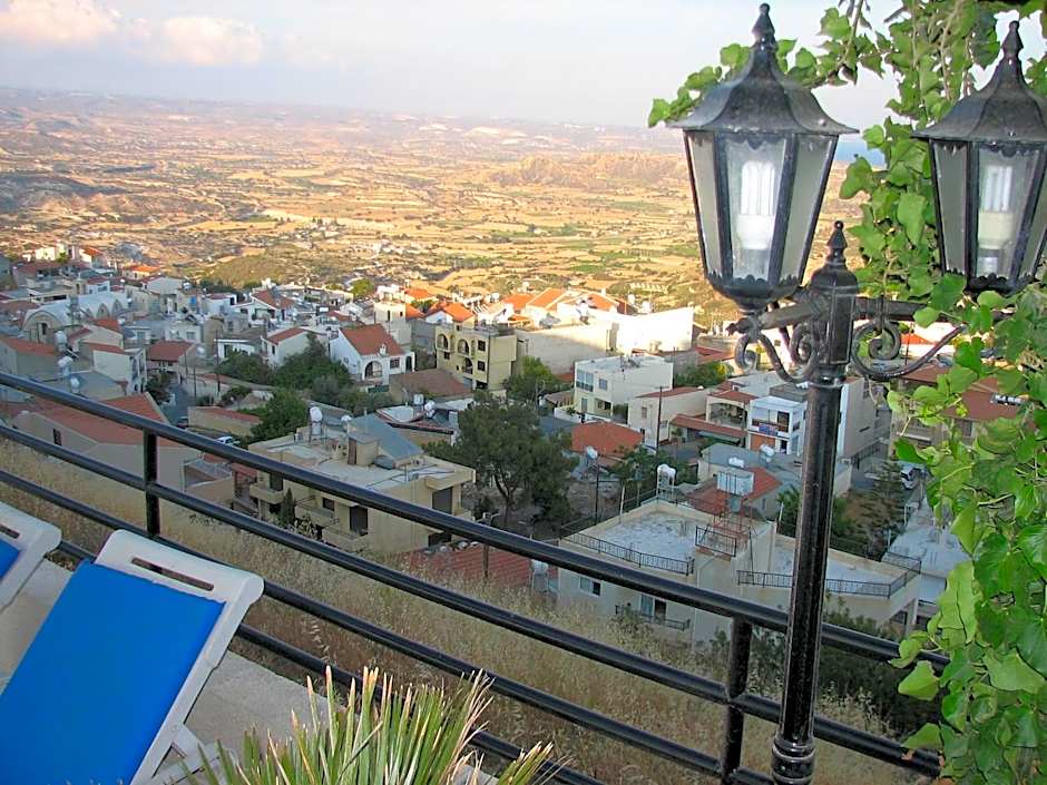Hill View Hotel Apartments