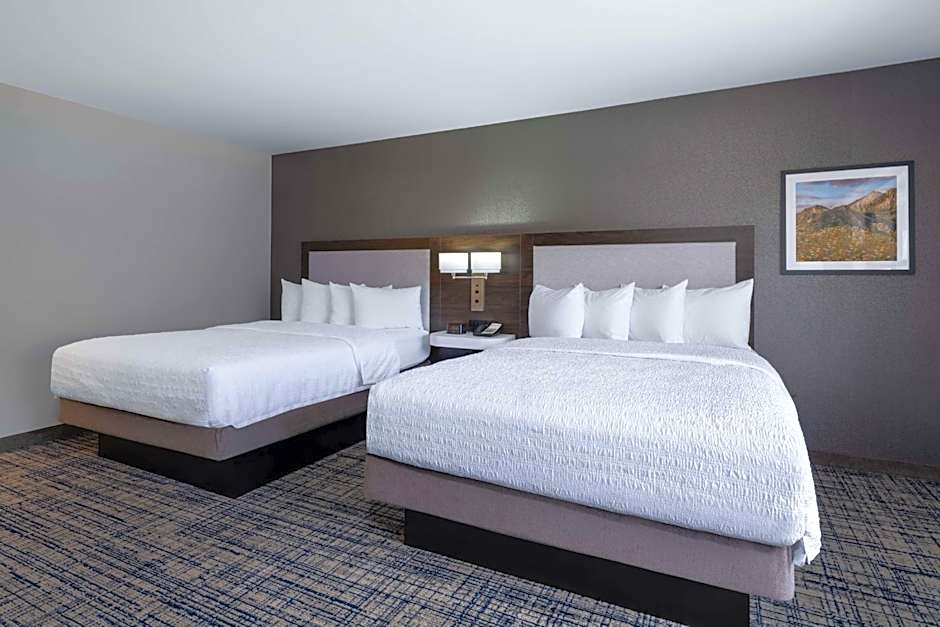 Hampton Inn By Hilton & Suites Agoura Hills