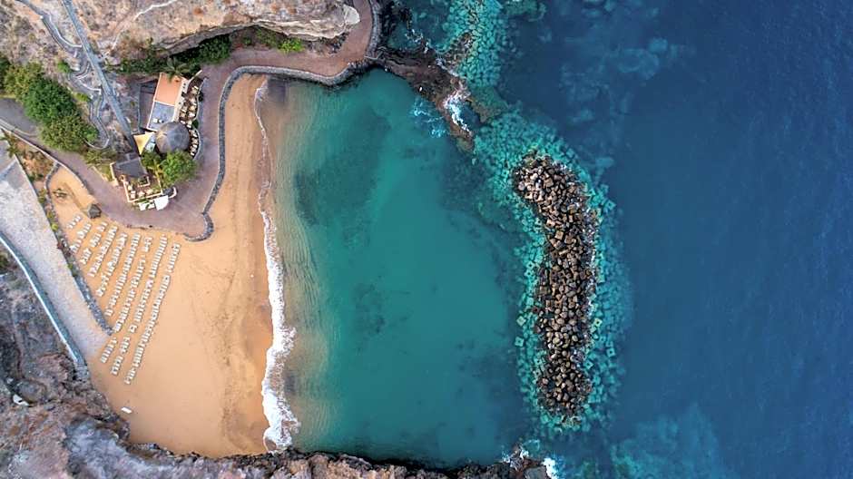 Las Terrazas de Abama Suites