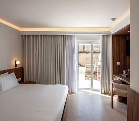Junior Suite with Private Pool