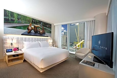1 King Bed Supreme Room
