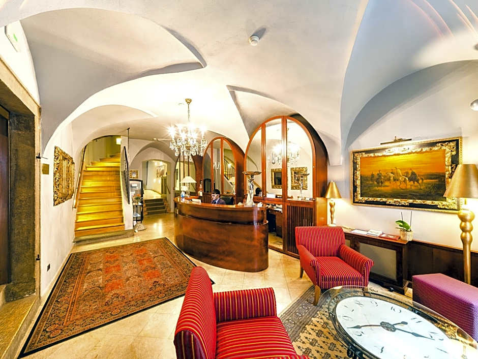 The Golden Wheel Boutique Hotel