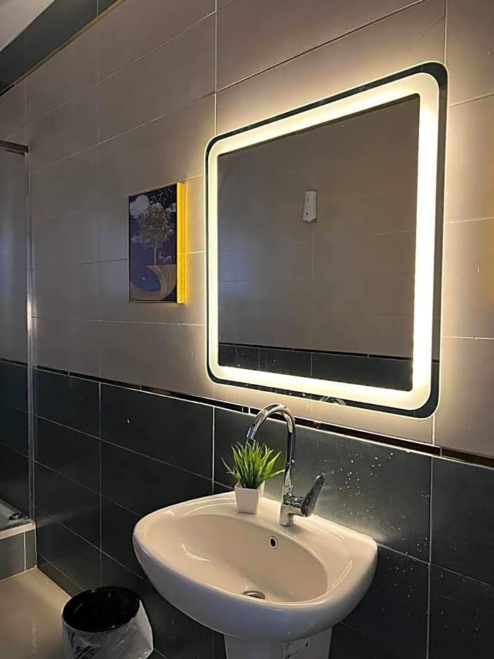 LUXURY HOME Namber 5