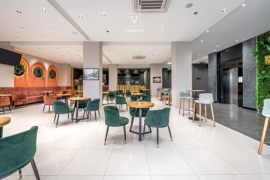 VH Eurostar Durres Hotel & Private Beach