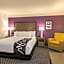 La Quinta Inn & Suites by Wyndham Oklahoma City Norman