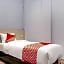 Super OYO 3150 Theodore Homestay